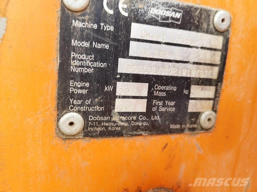 Doosan DL 300-3 Колесни товарачи