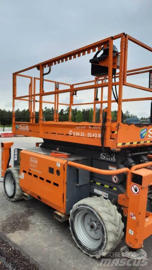 SkyJack SJ 6832 RTE Ножични работни платформи