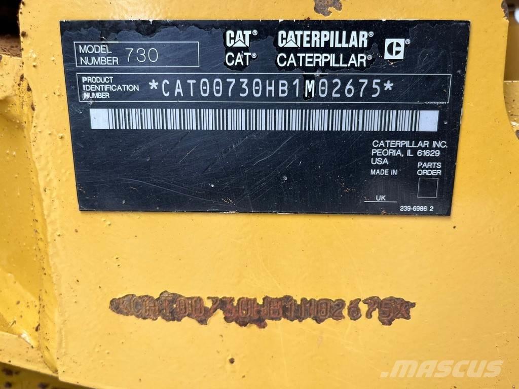 CAT 730 Дъмпери/моторни превозни средства