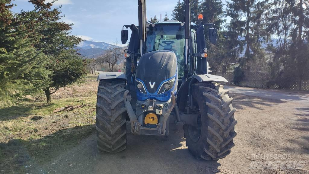 Valtra T174 eD Трактори
