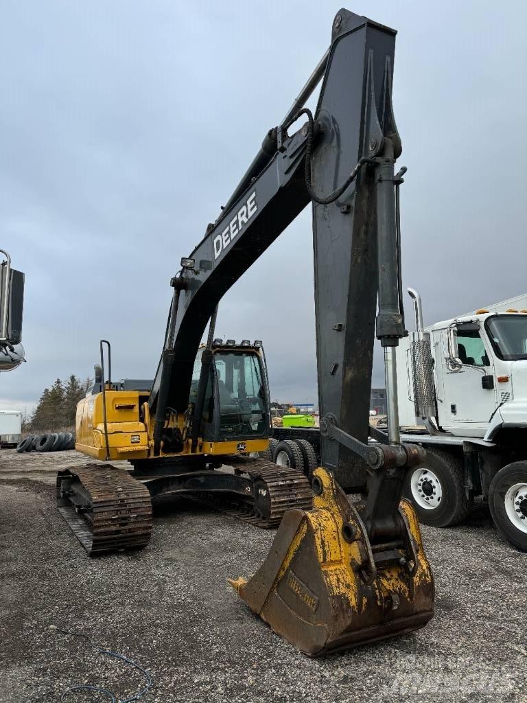 DEERE 210G LC Верижен екскаватор