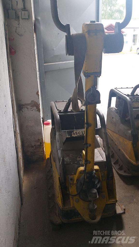 WACKER DPU 4045H Пробки
