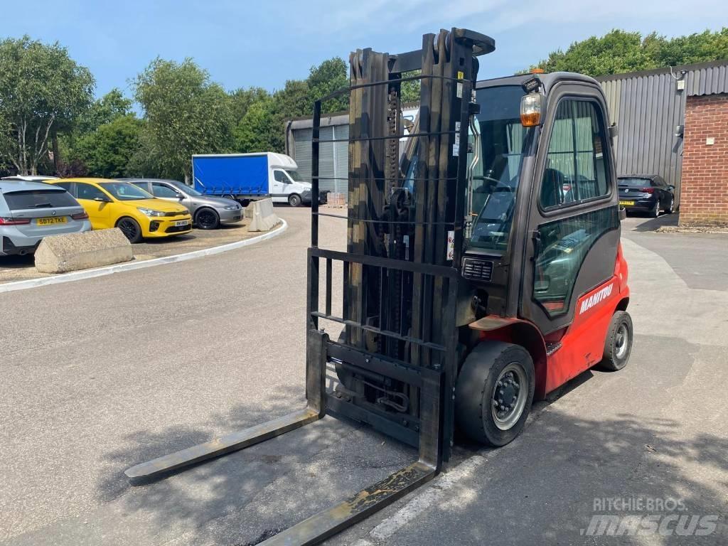 Manitou Mi25D Дизелови камиони