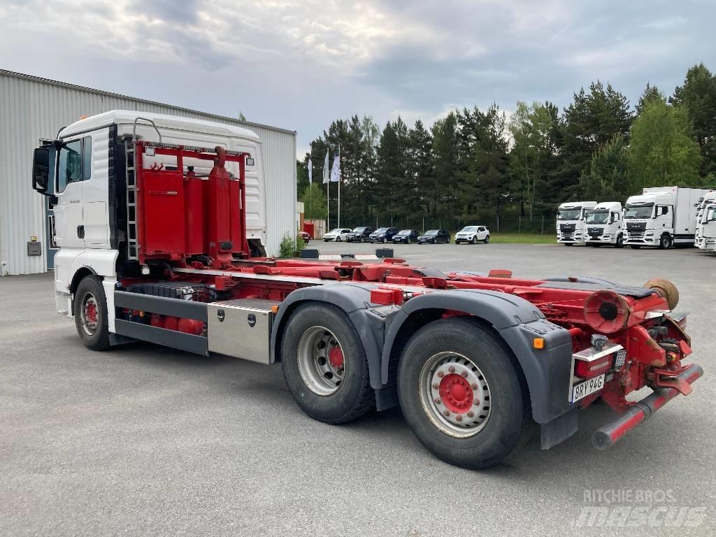 MAN TGX 26.500 6X2 Камиони с кран с кука