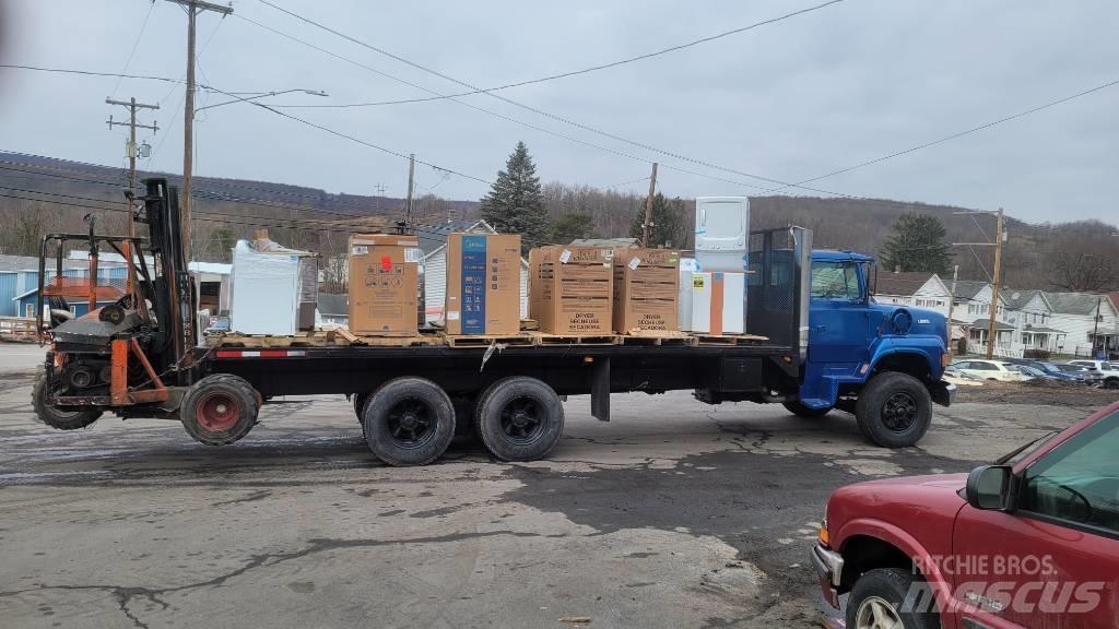 Ford F9000 Бордови