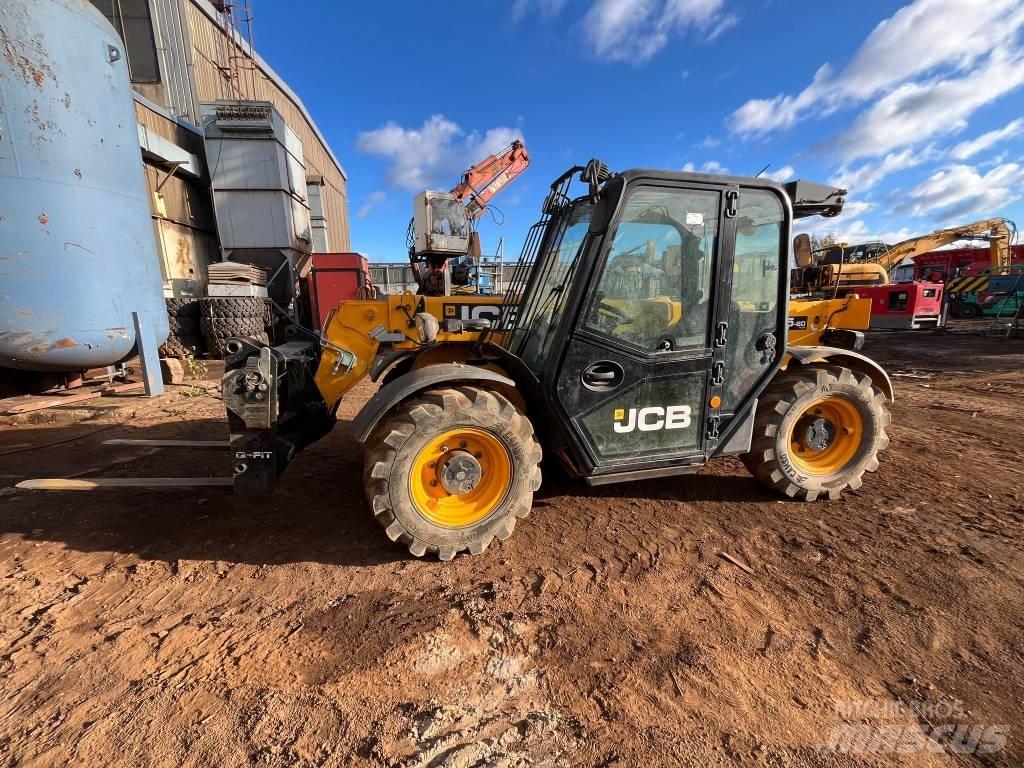 JCB 525-60 Agri plus Телескопични товарачи