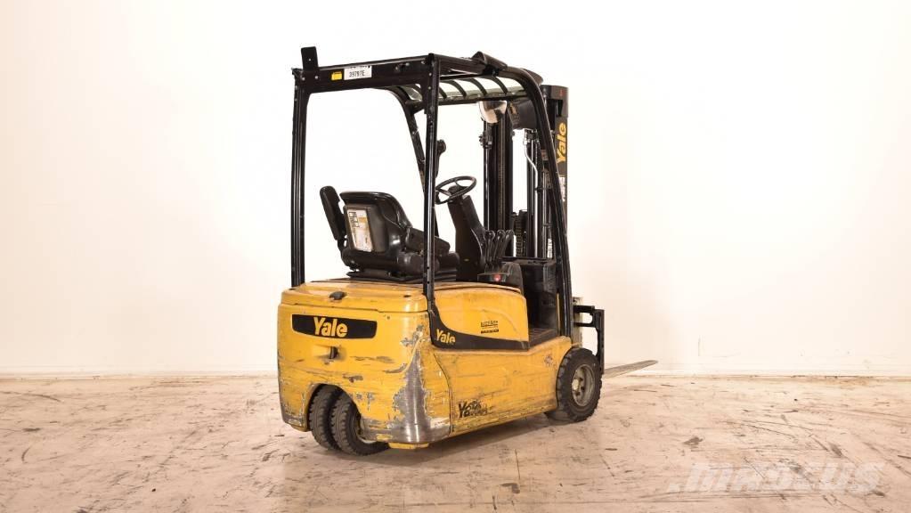 Yale ERP20VT-MWB Електрически вилични кари-повдигачи
