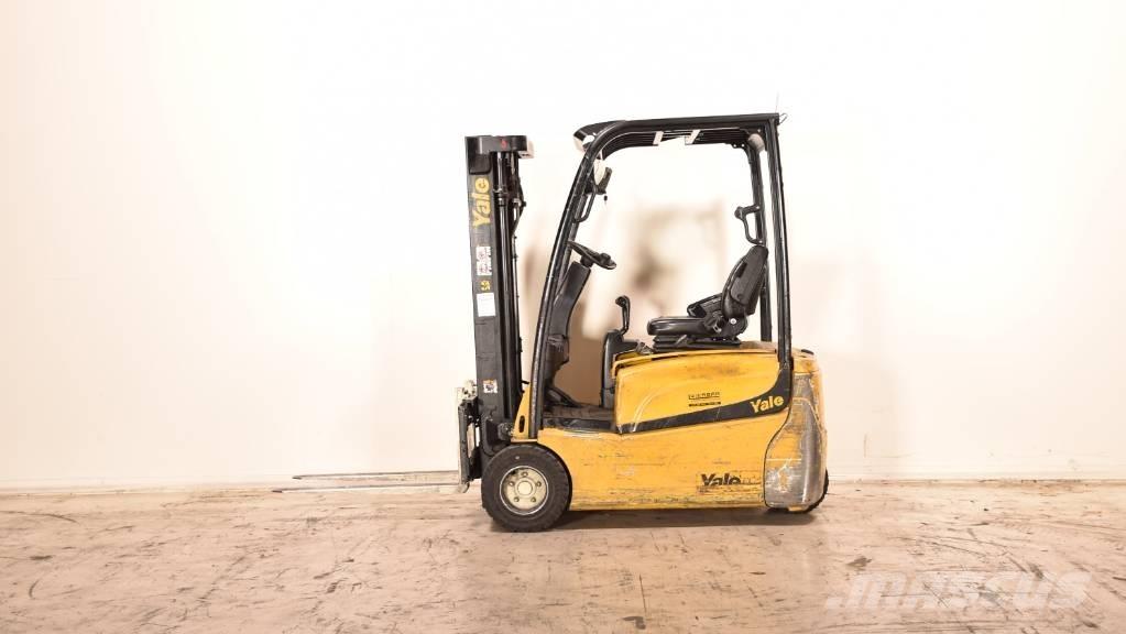 Yale ERP20VT-MWB Електрически вилични кари-повдигачи