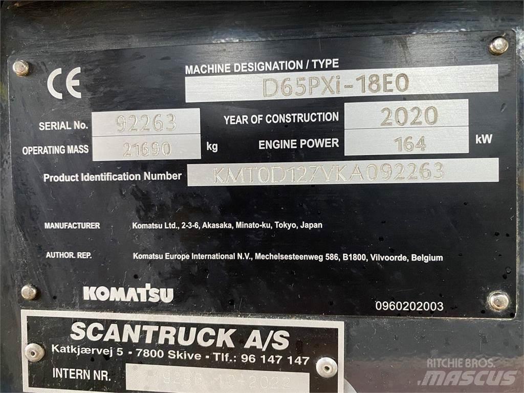 Komatsu D65PXI-18 Верижни булдозери
