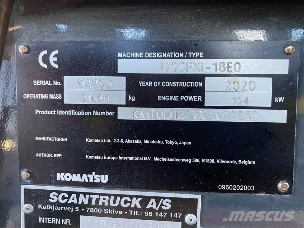 Komatsu D65PXI-18 Верижни булдозери
