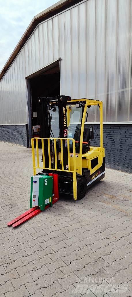 Hyster A1.5XNT Електрически вилични кари-повдигачи