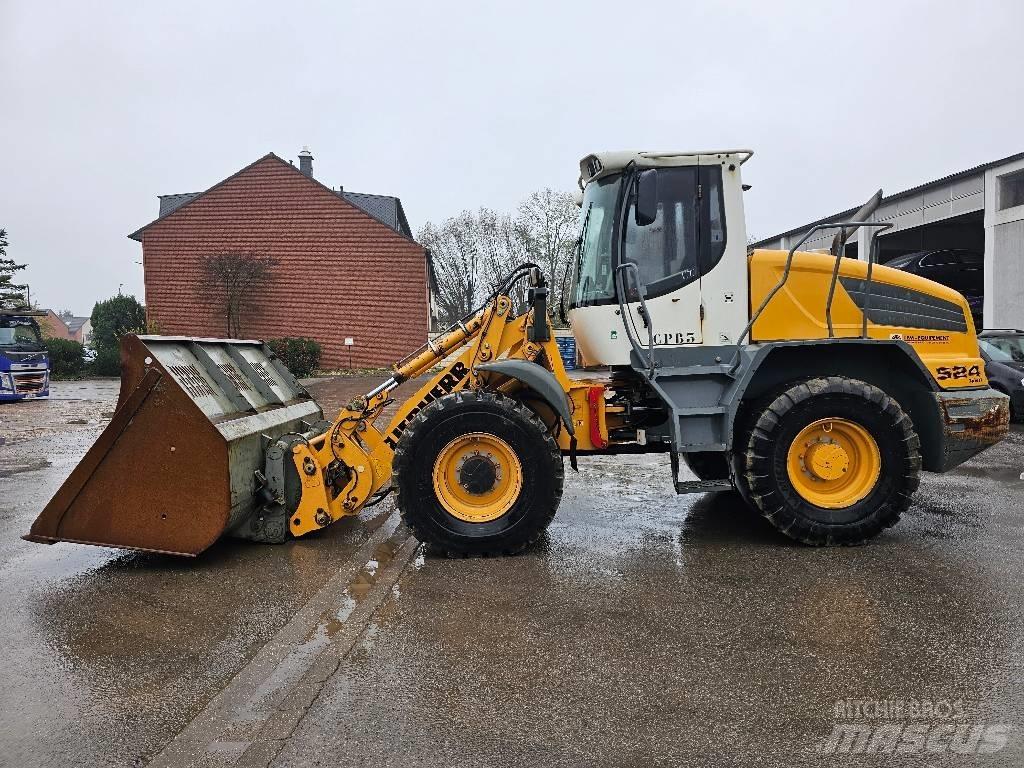 Liebherr L 524 Колесни товарачи