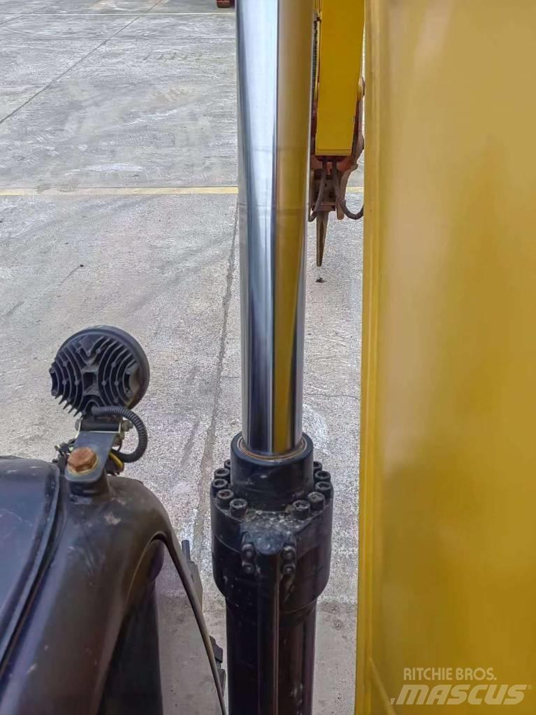 CAT CAT 323GX Верижен екскаватор
