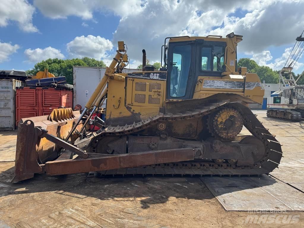 CAT D 6 R LGP Верижни булдозери
