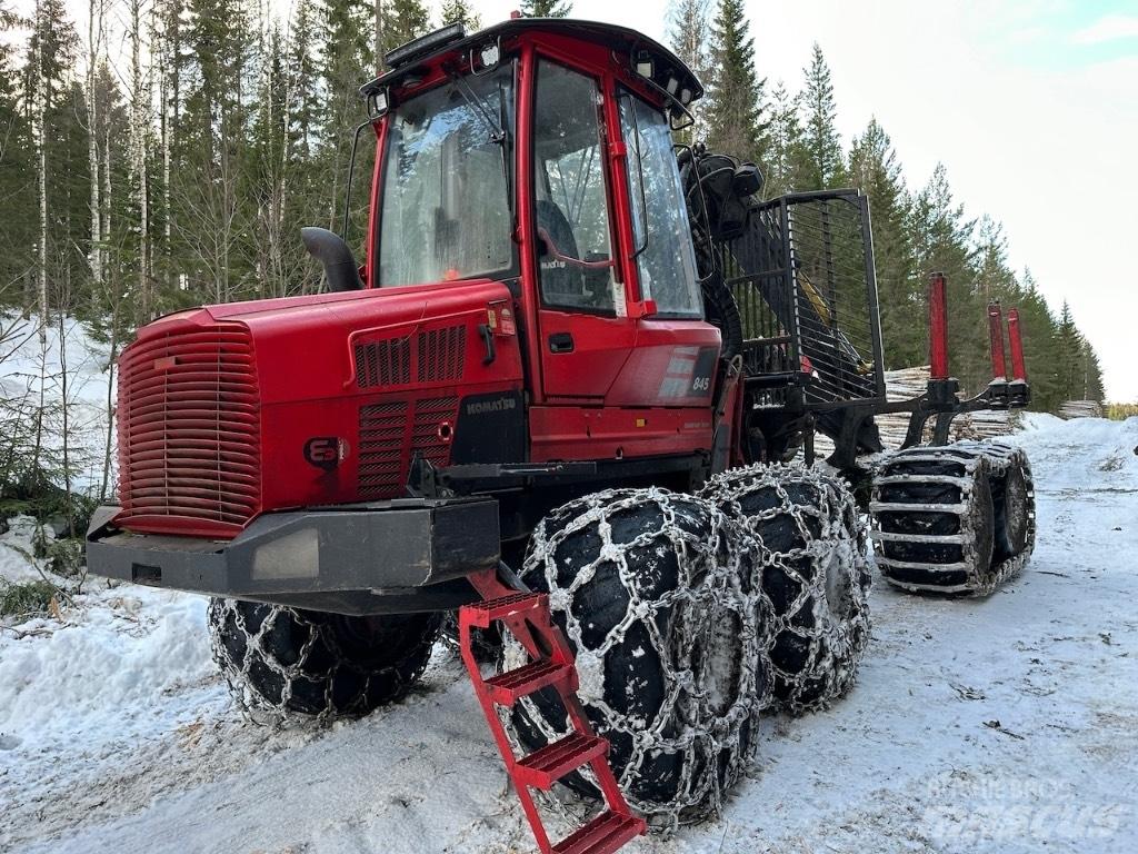 Komatsu 845 Форуардери