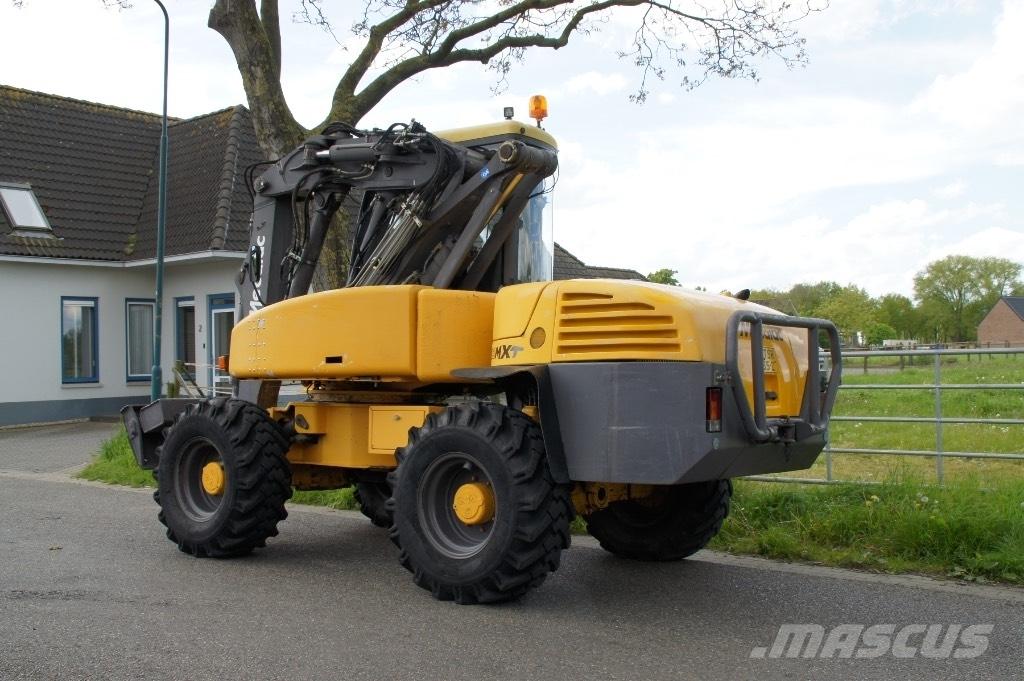 Mecalac 12 MXT Колесни екскаватори