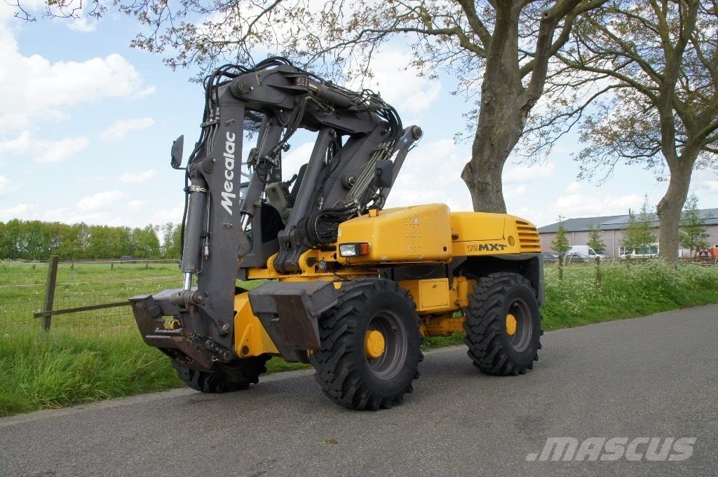Mecalac 12 MXT Колесни екскаватори