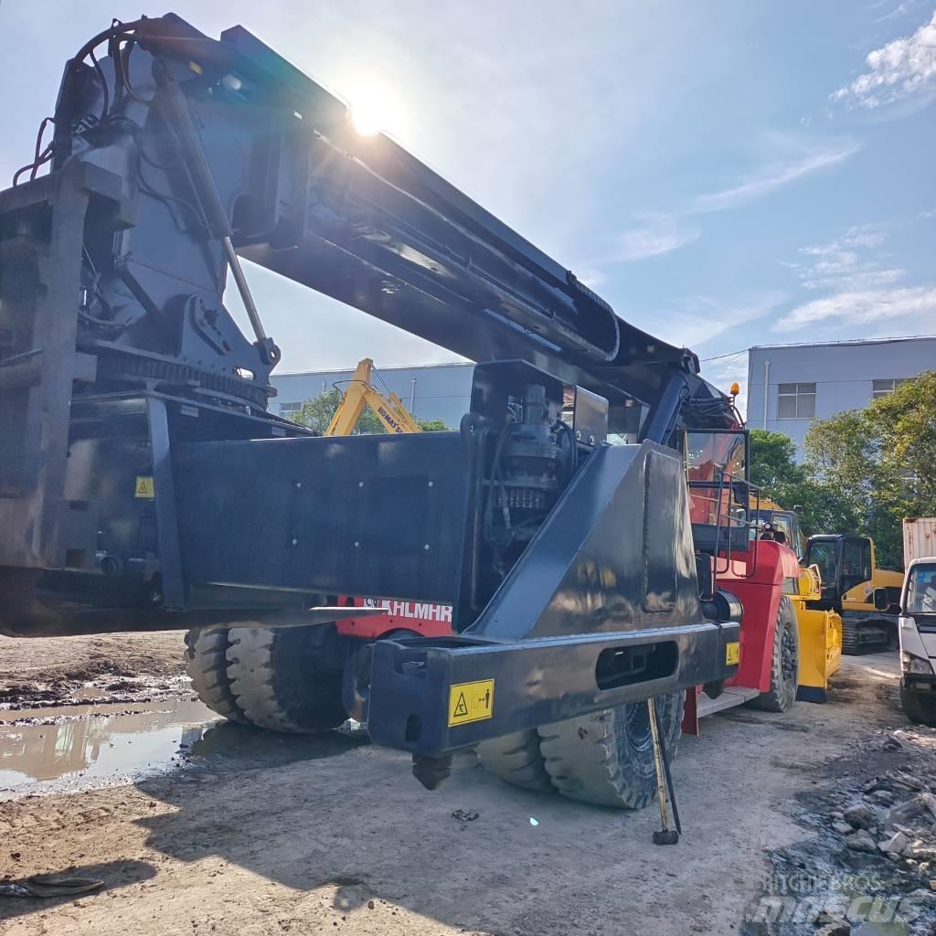 Kalmar DRT 450 Кари повдигачи на контейнери