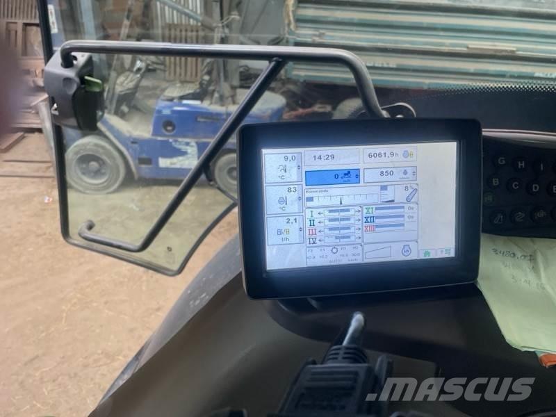 John Deere 6170R Трактори