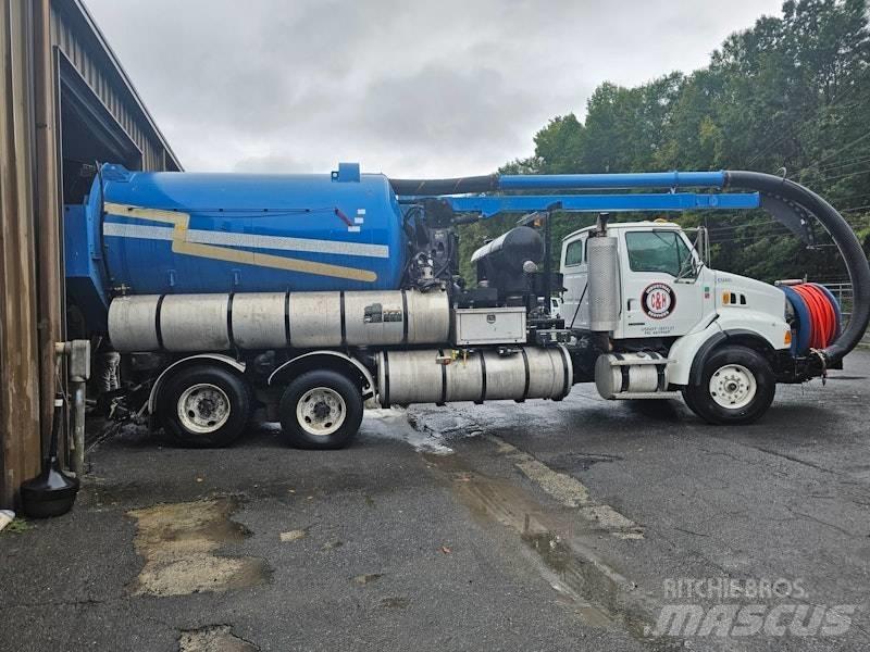 Sterling LT 9500 Комби / вакуум камиони
