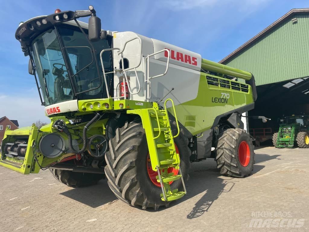 CLAAS Lexion 770 Комбайни
