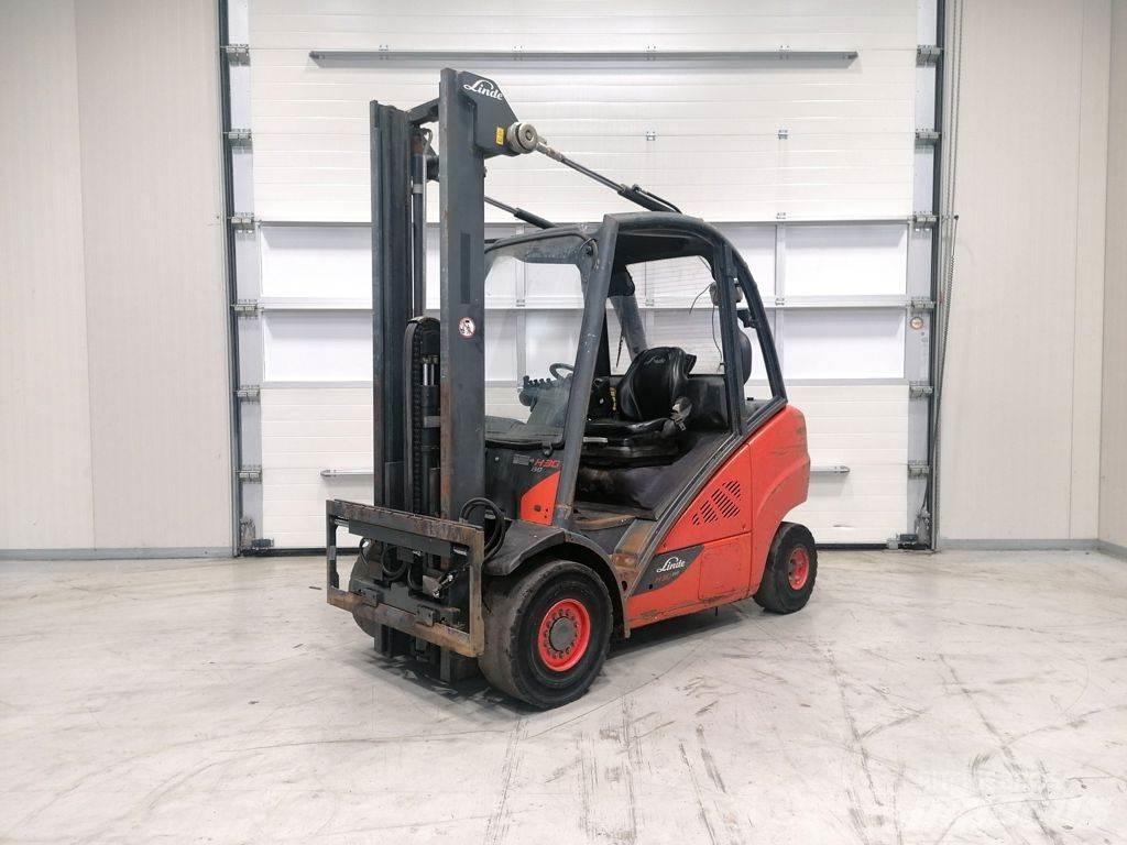 Linde H30D-02 Дизелови камиони