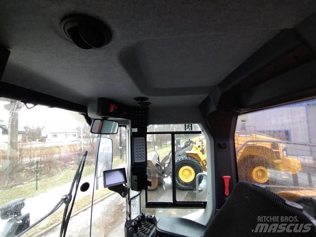 Liebherr L 556 Колесни товарачи
