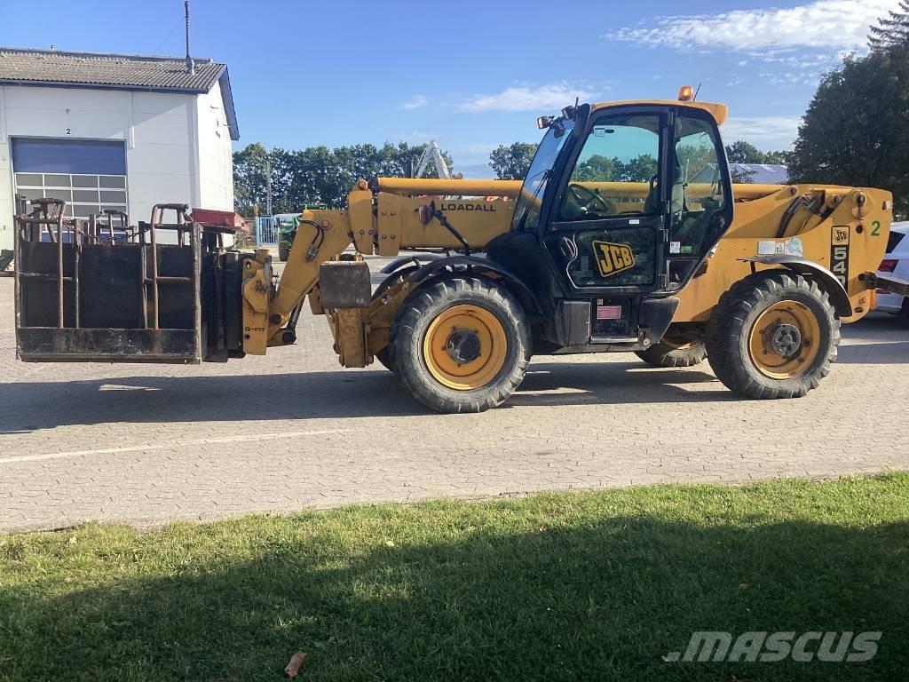 JCB 540-140 Телескопични товарачи