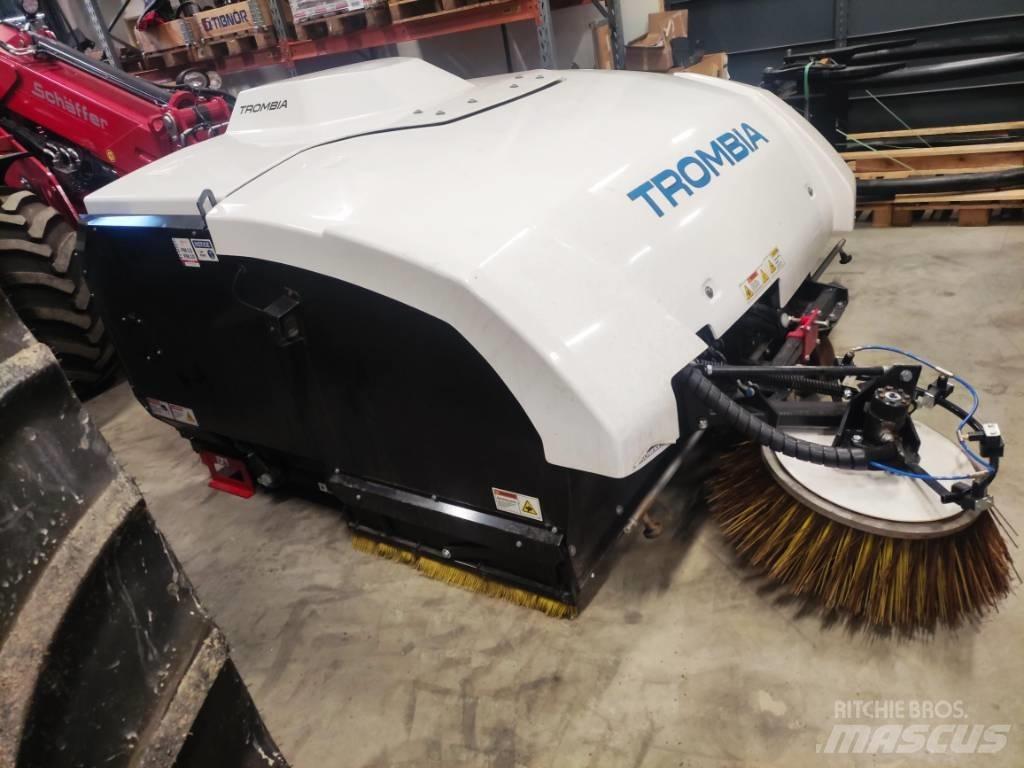 Snowek Trombia 220 Други пътни машини и машини за сняг