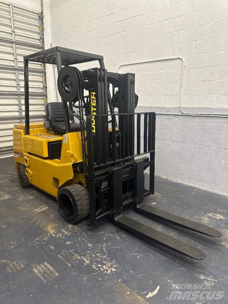 Hyster S 60 XL MIL Вилични кари-повдигачи - други