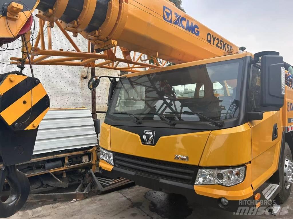 XCMG QY 25 K5D Всъдеходни кранове