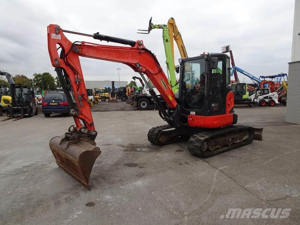 Kubota U55-4 Мини екскаватори < 7 т
