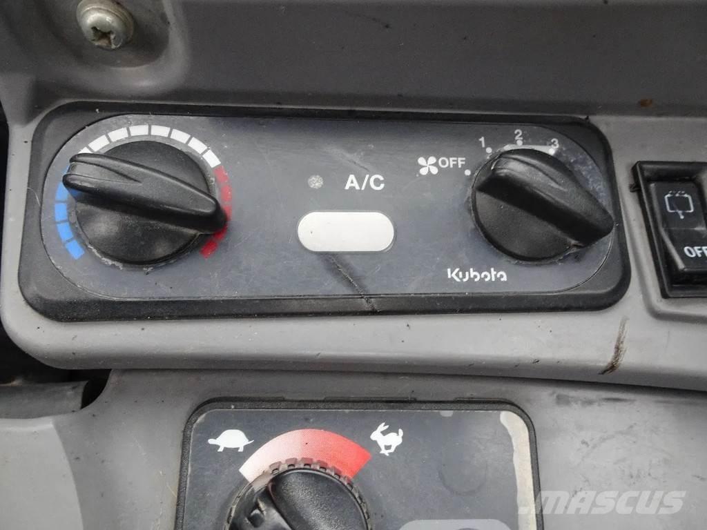 Kubota U55-4 Мини екскаватори < 7 т
