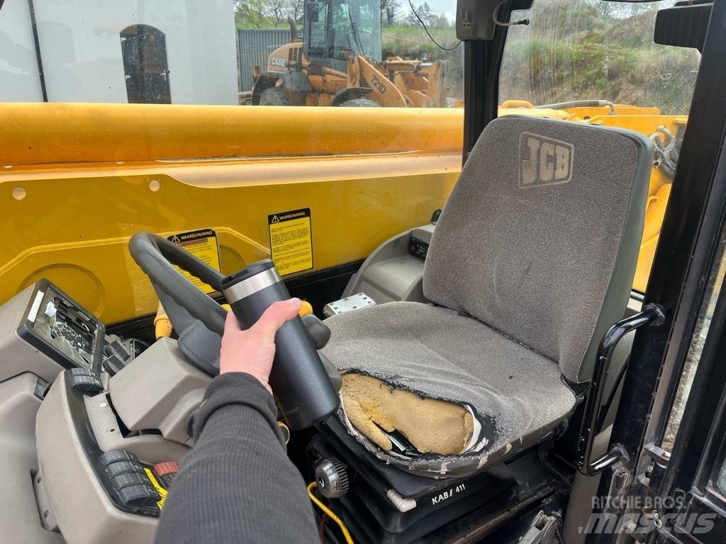 JCB 532-120 Телескопични товарачи