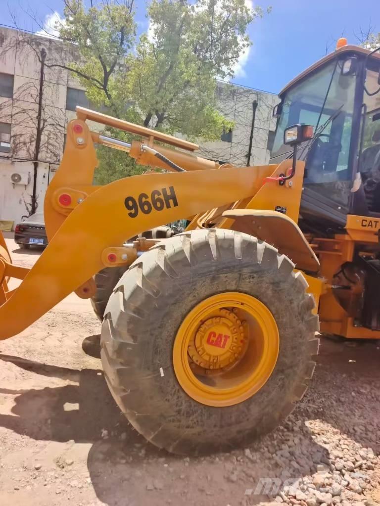 CAT 966 H Колесни товарачи