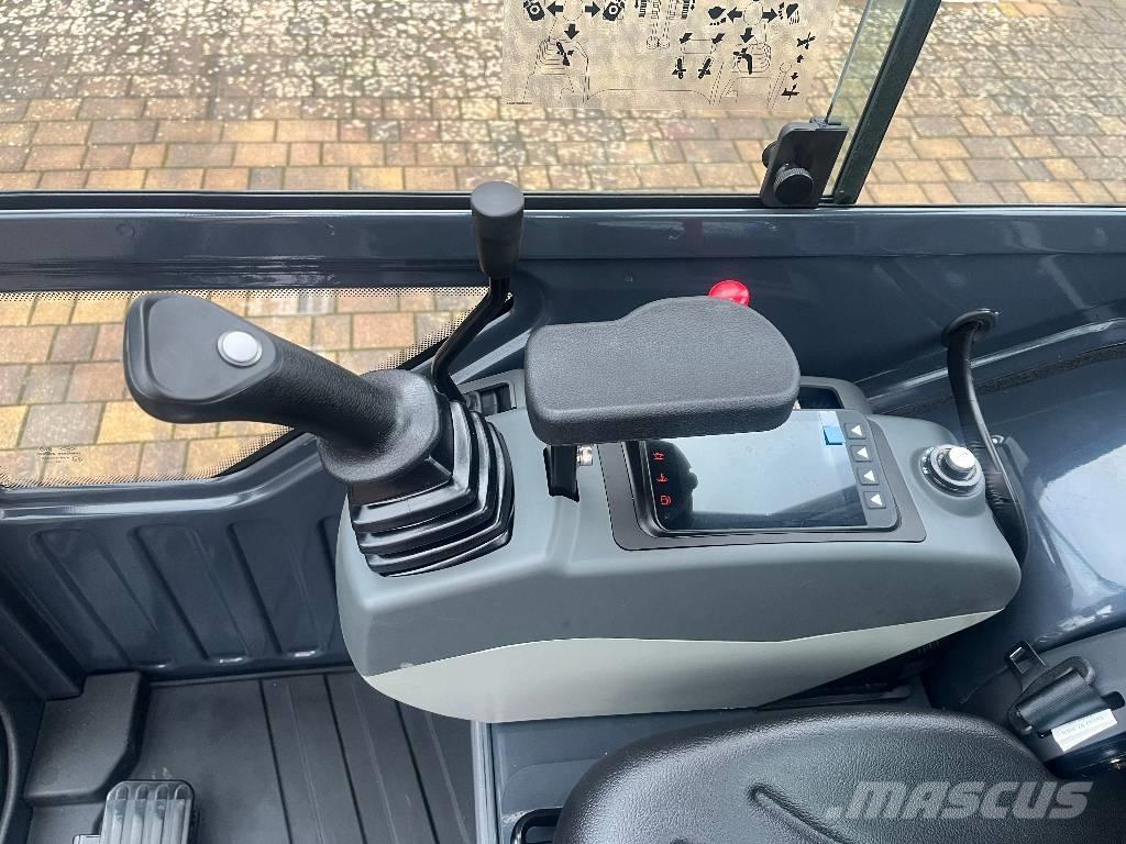 Atlas AC 17 F Мини екскаватори < 7 т