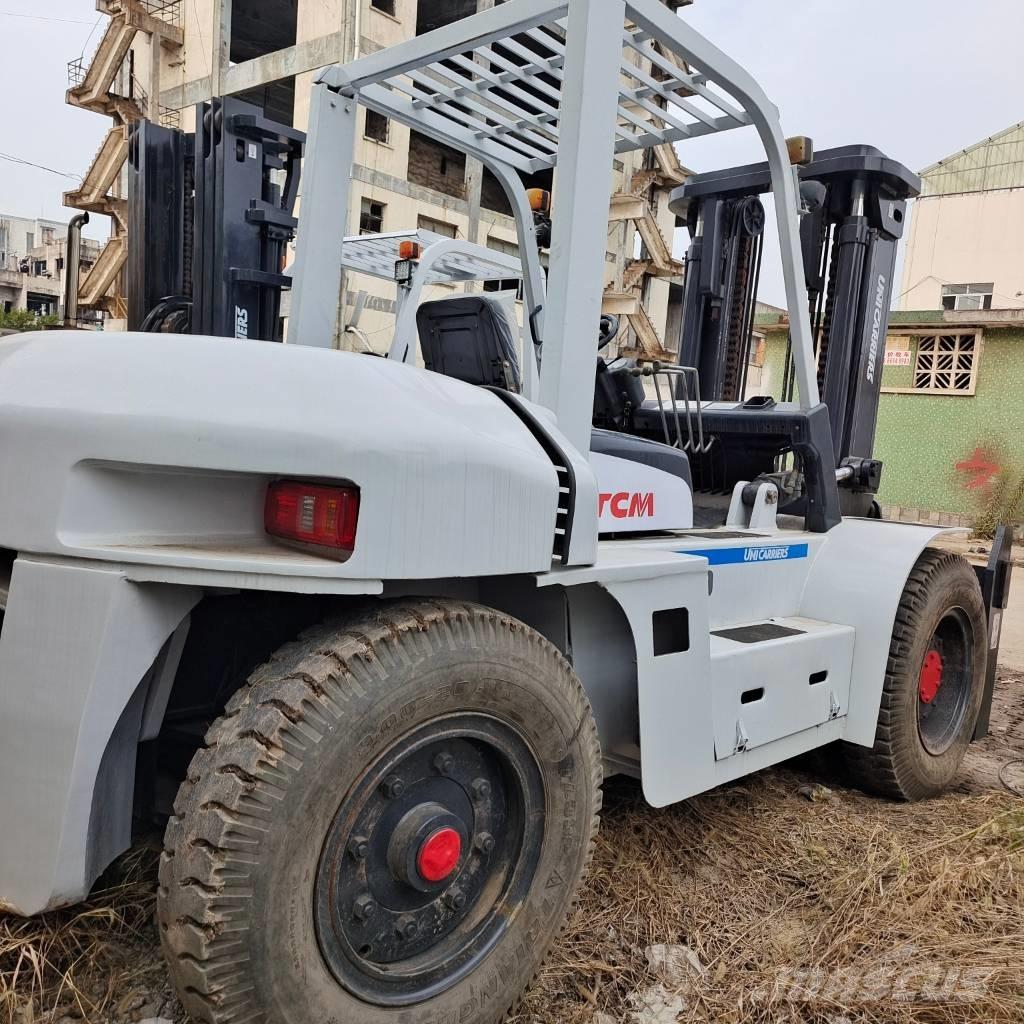 TCM FD 100 Дизелови камиони