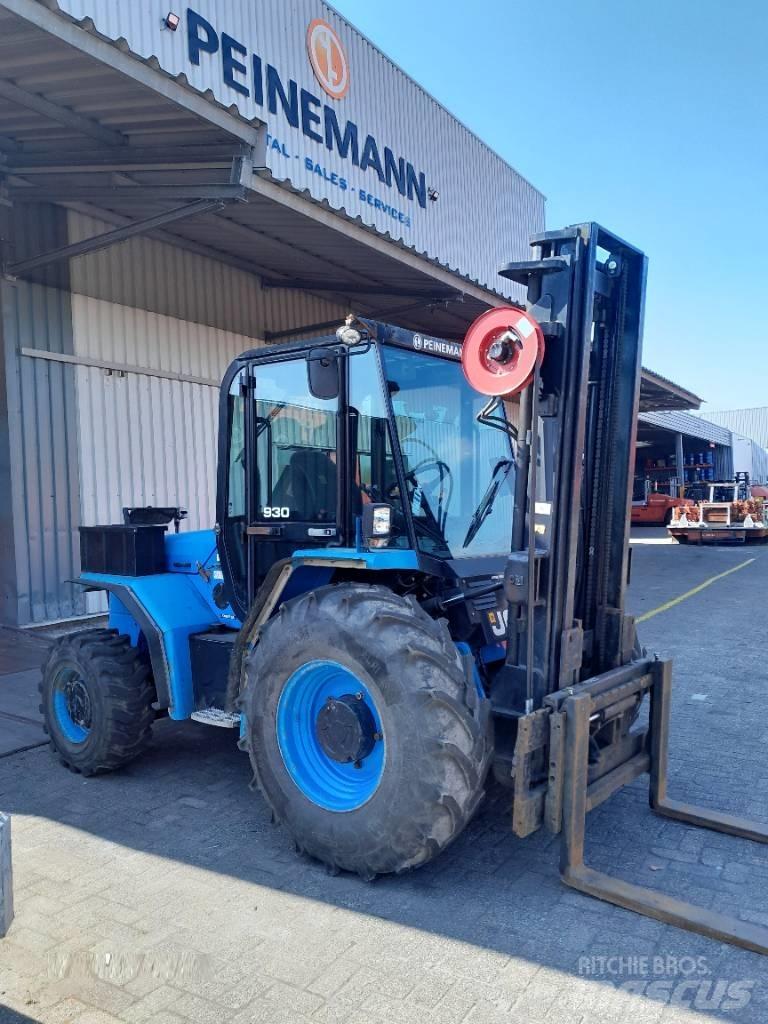 JCB 930-4/55 Камиони за херавни местности