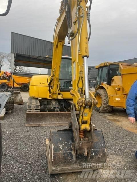 Komatsu PC80MR Телескопични товарачи