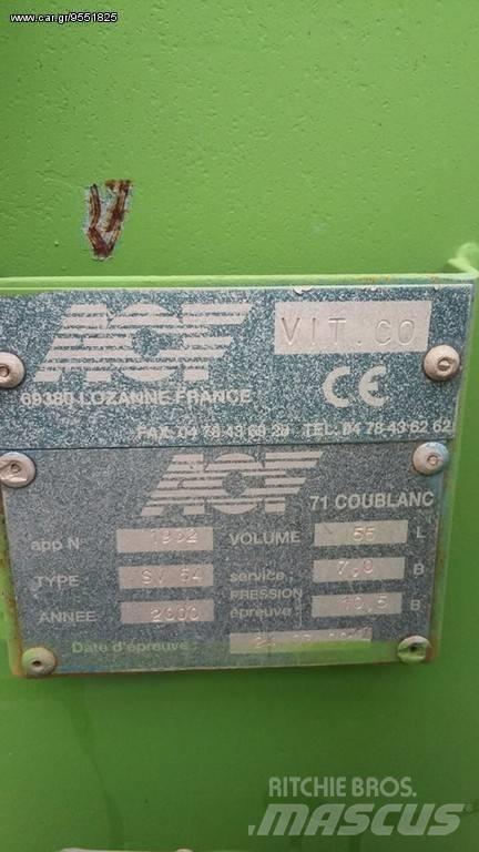 CAT 24 litra Разстилачки на пясък и сол