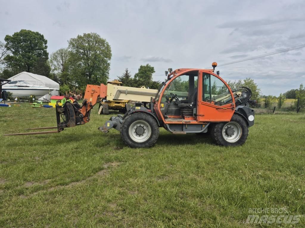 JLG 4013 Телескопични челни товарачи
