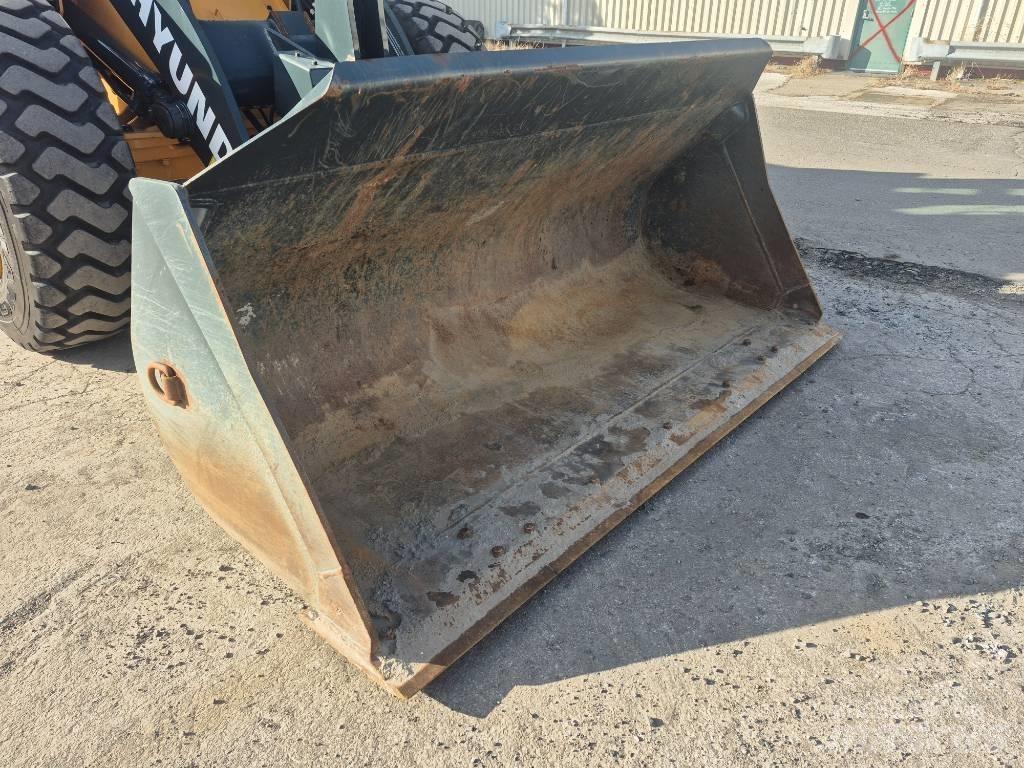 Hyundai HL 930 A Колесни товарачи
