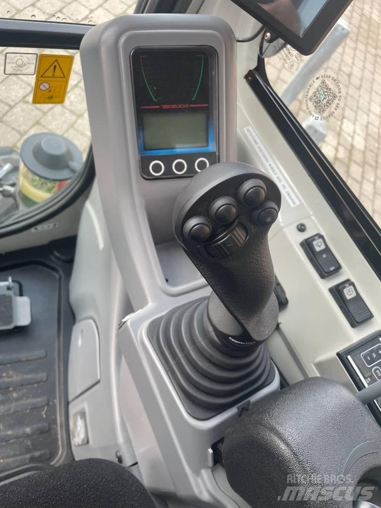 Takeuchi TB 225 Мини екскаватори < 7 т