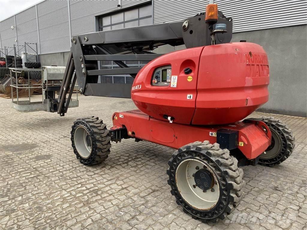 Manitou 160ATJ RC Съчленени стрелови подемници