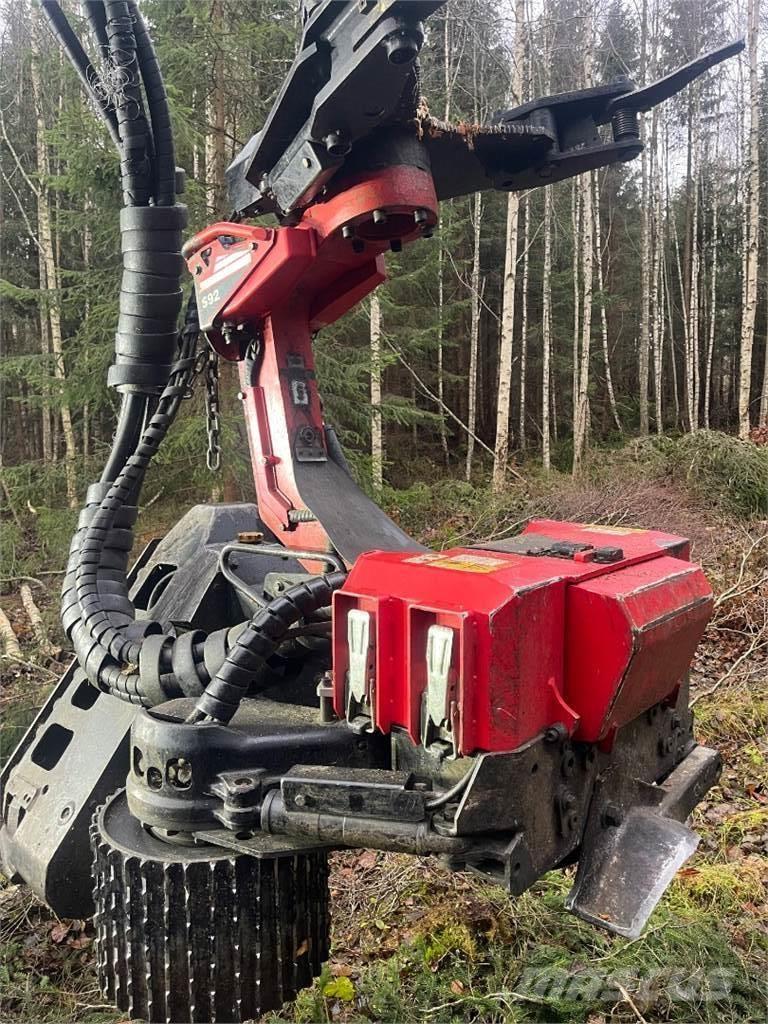 Komatsu S92 Глави за харвестери