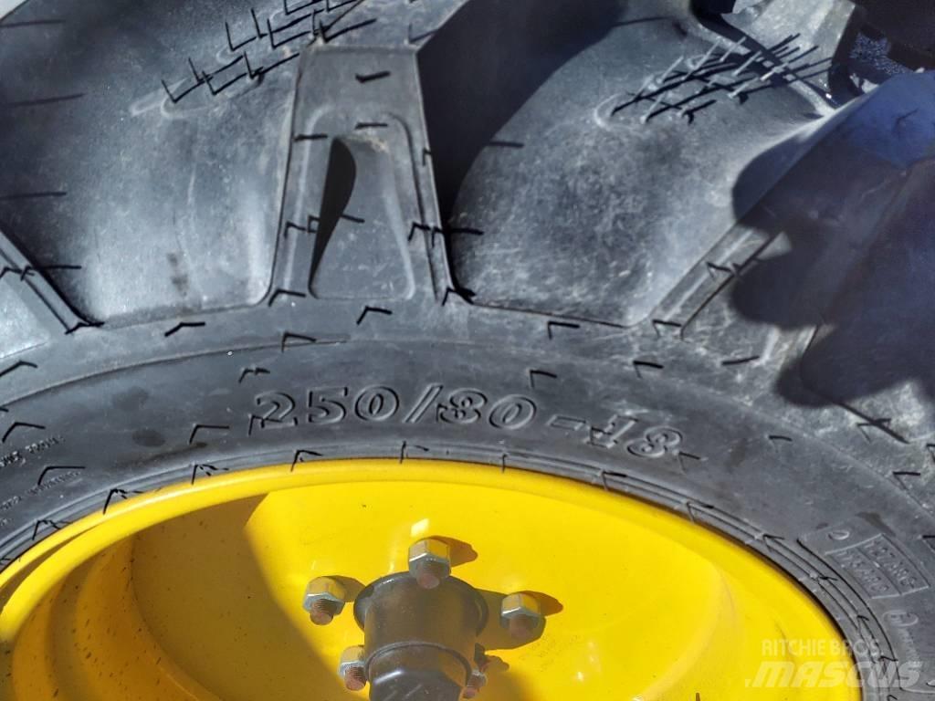 Multiva eForte 300 Комбинирани редосеялки