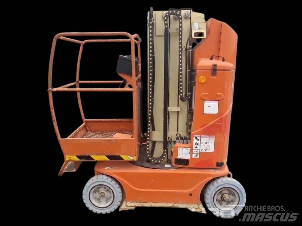JLG Toucan 800 Съчленени стрелови подемници