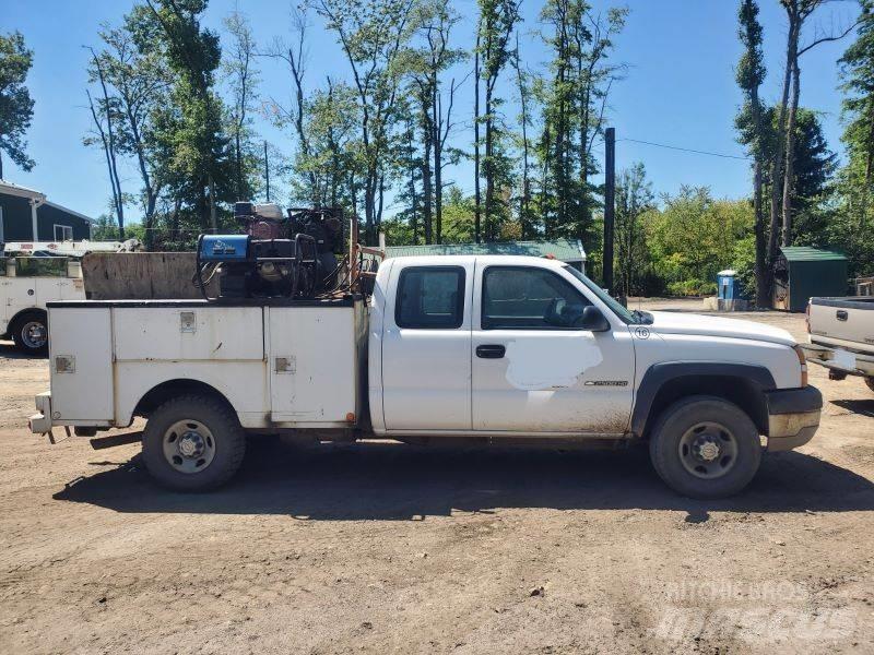 GMC 2500 Пикапи