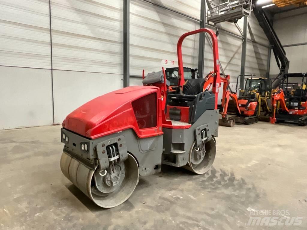 Bomag BW 100 AD-5 Двойни барабанни ролки

