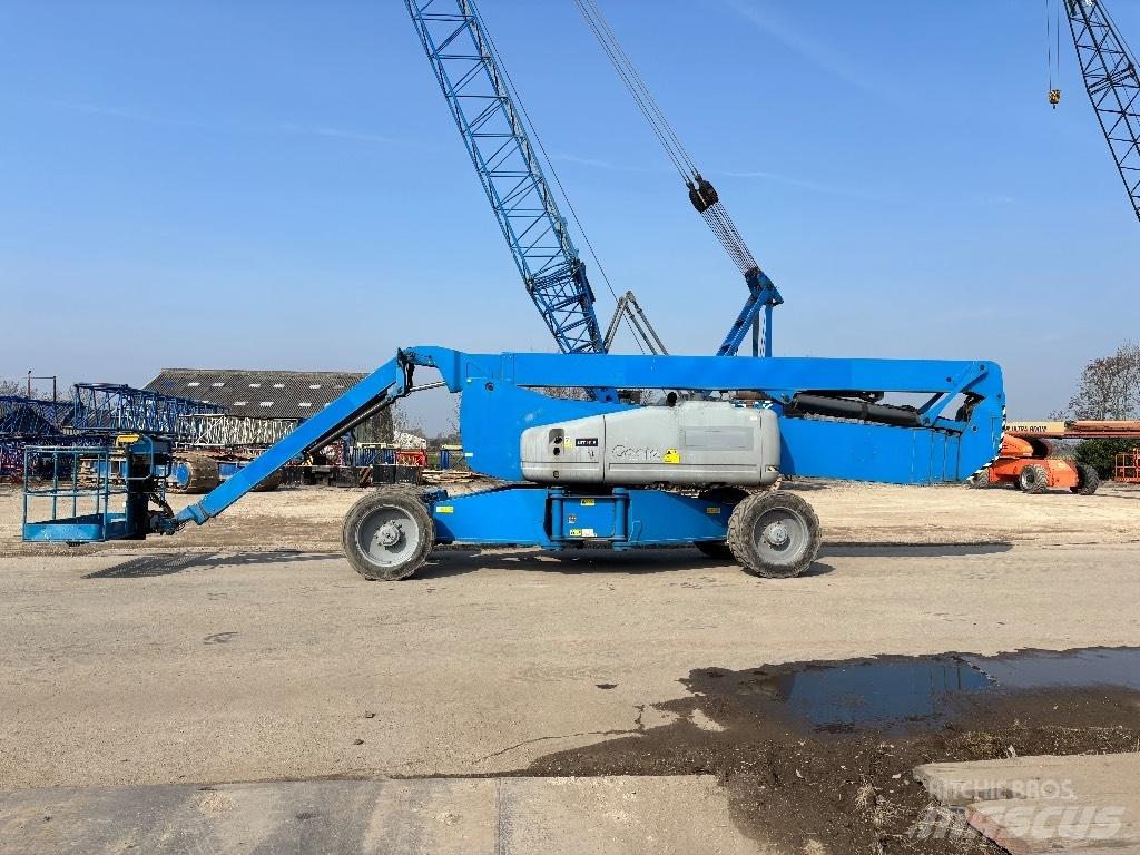 Genie Z 135/70 Съчленени стрелови подемници